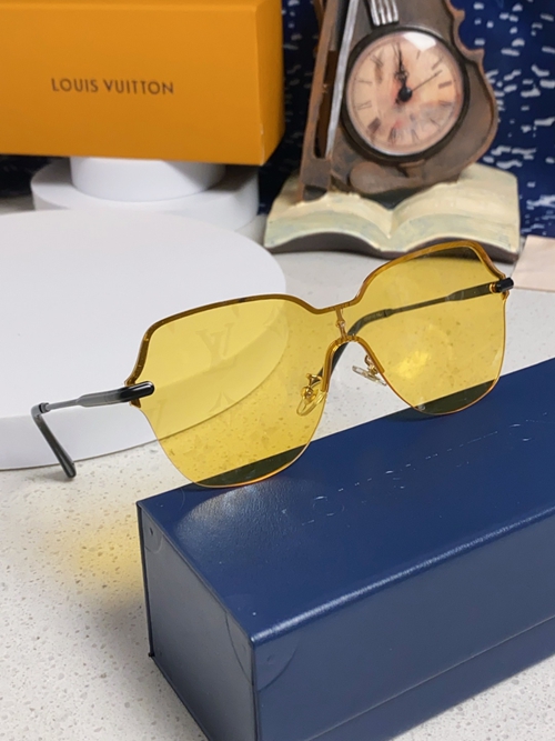 ルイヴィトンサングラス着用イメージ